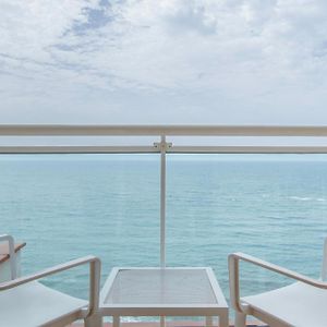 Superior Double or Twin Room Sea View